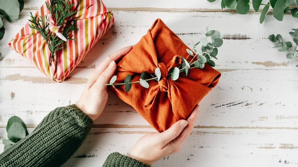 Why Reusable Is Better Than Recyclable this Christmas