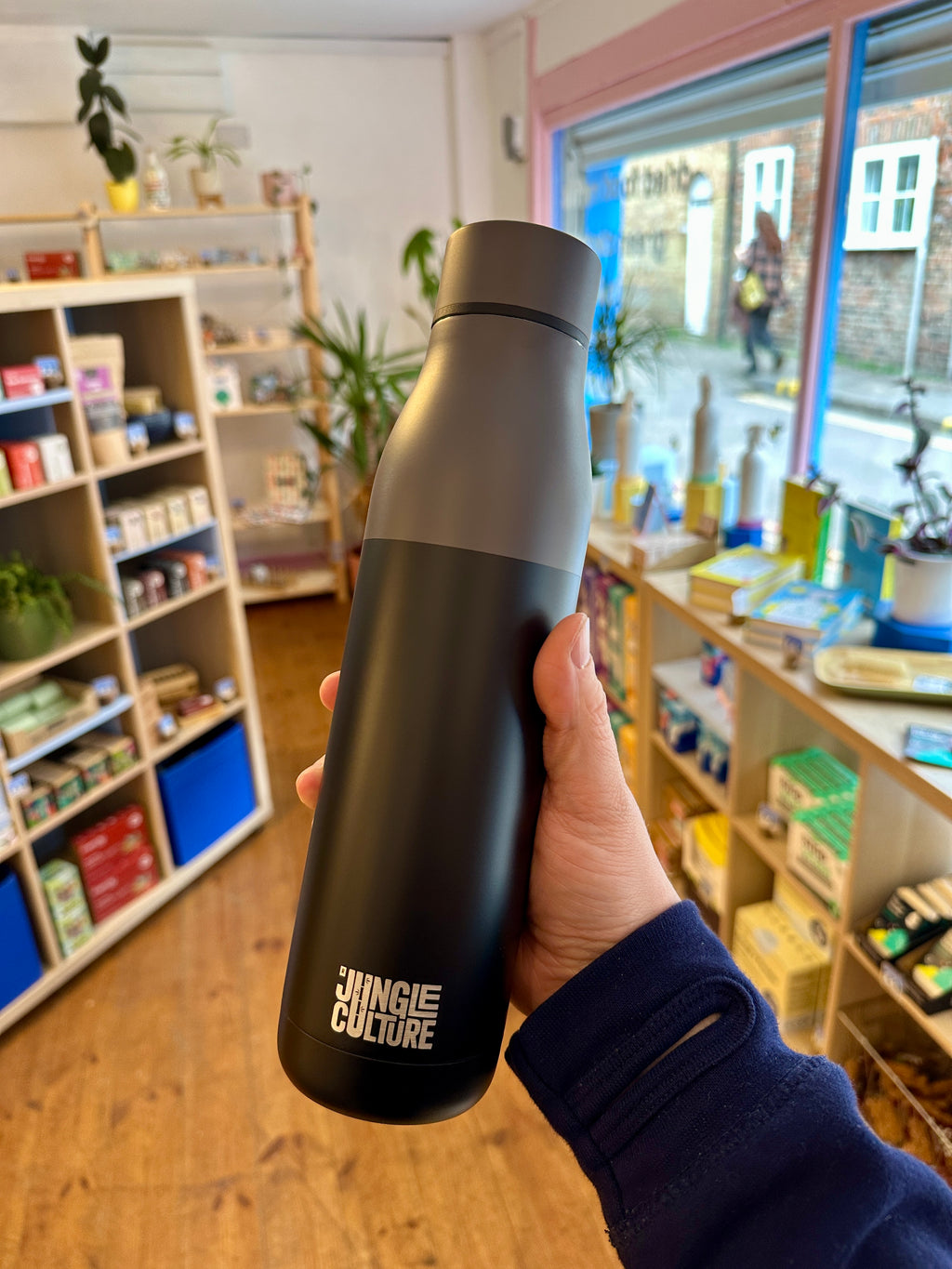 650ml Insulated Reusable Stainless Steel Drinks Bottles - Black