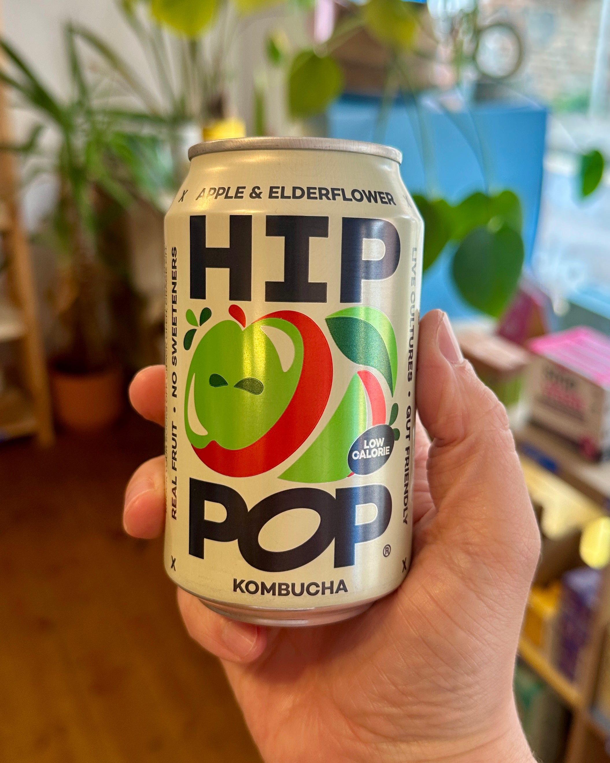 Apple & Elderflower Sparkling Kombucha Tea