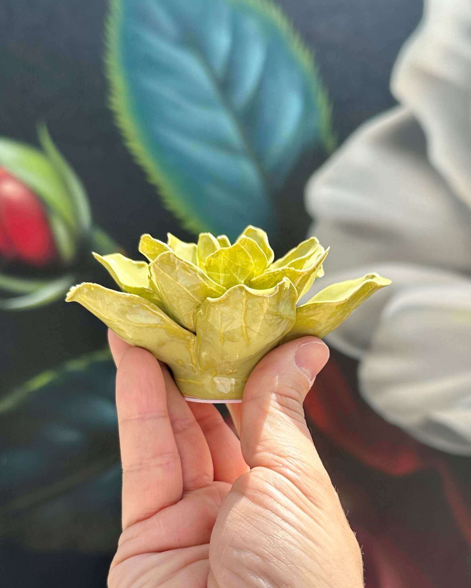 Ceramic Green Tiger Lily Flower - Chive UK