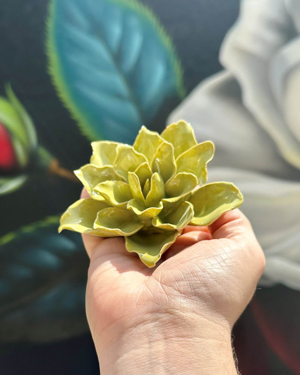 Ceramic Green Tiger Lily Flower - Chive UK