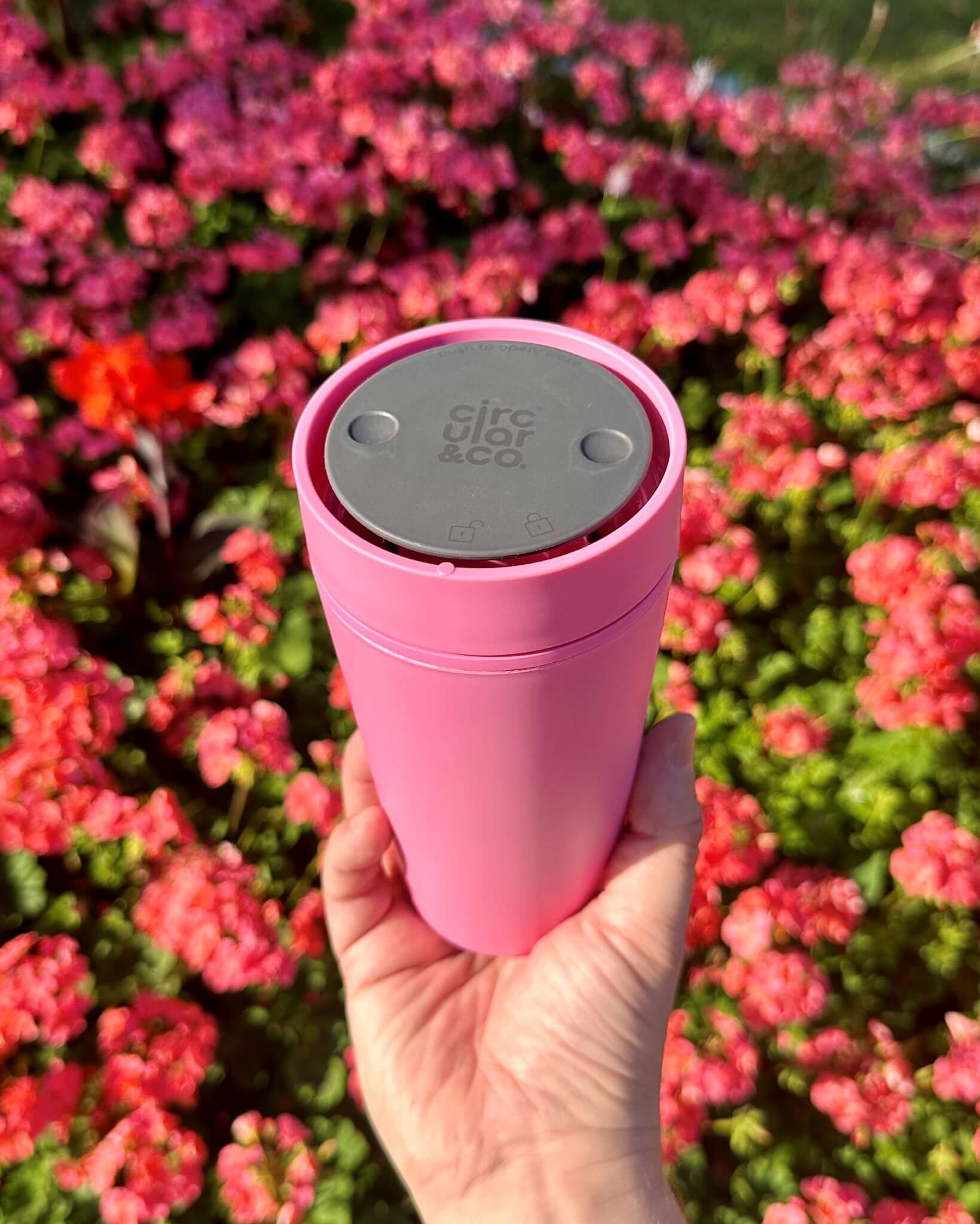 12oz Reusable Coffee Cup Made From Bubblegum! - Circular & Co