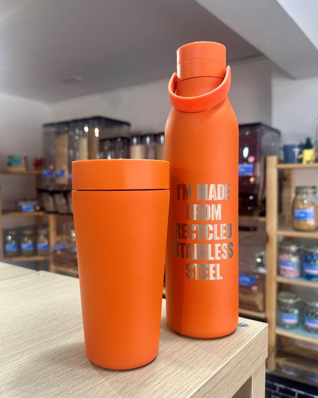 Sunrise Orange 750ml Stainless Steel Reusable Bottles