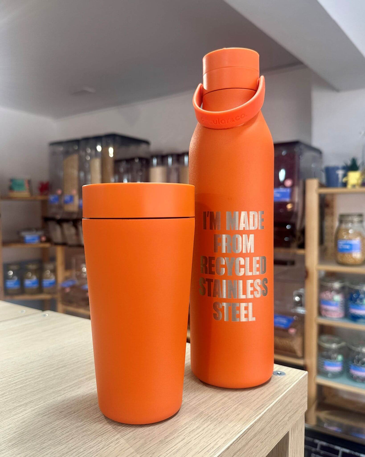 Sunrise Orange 750ml Stainless Steel Reusable Bottles