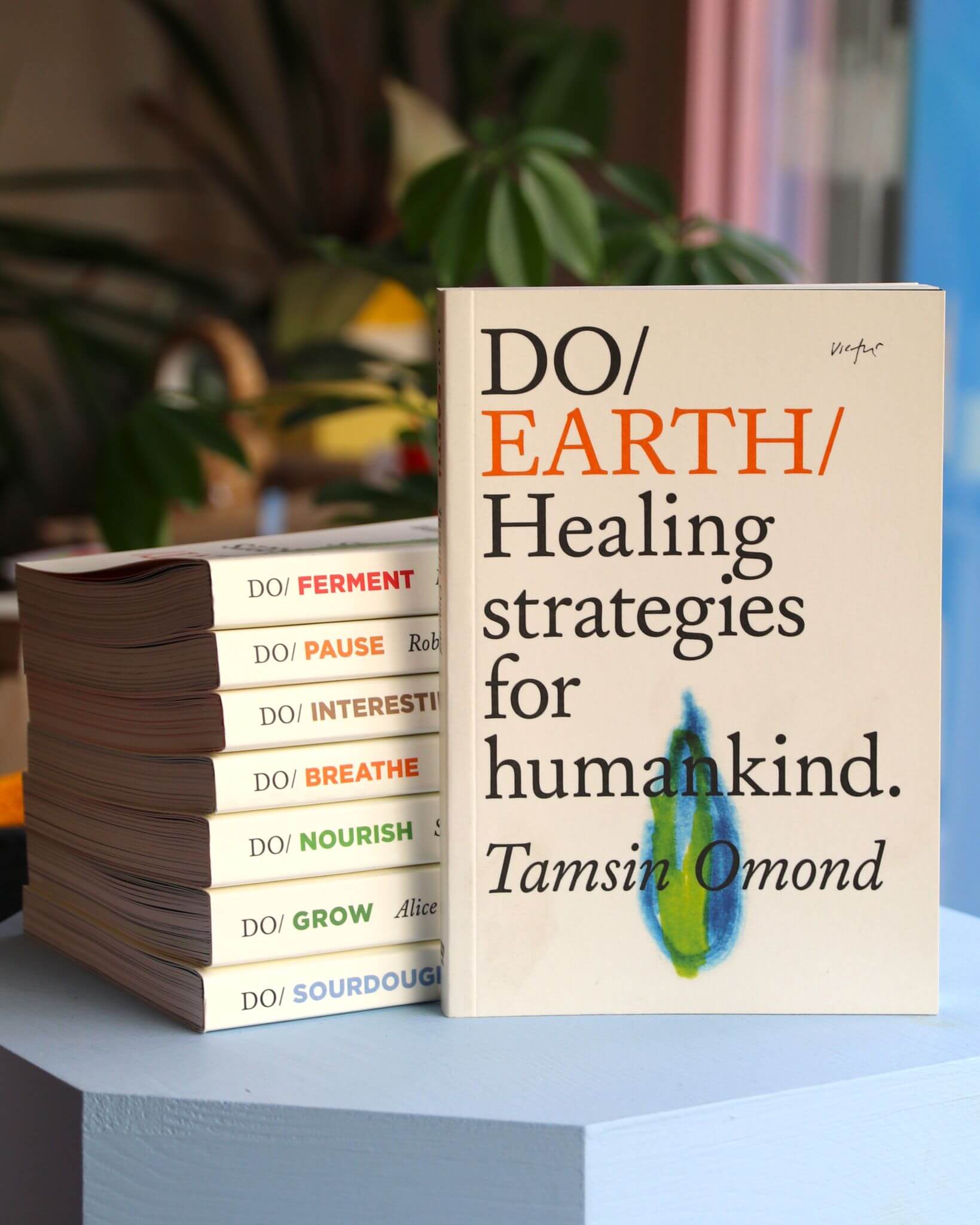 DO / Earth - Tamsin Omond
